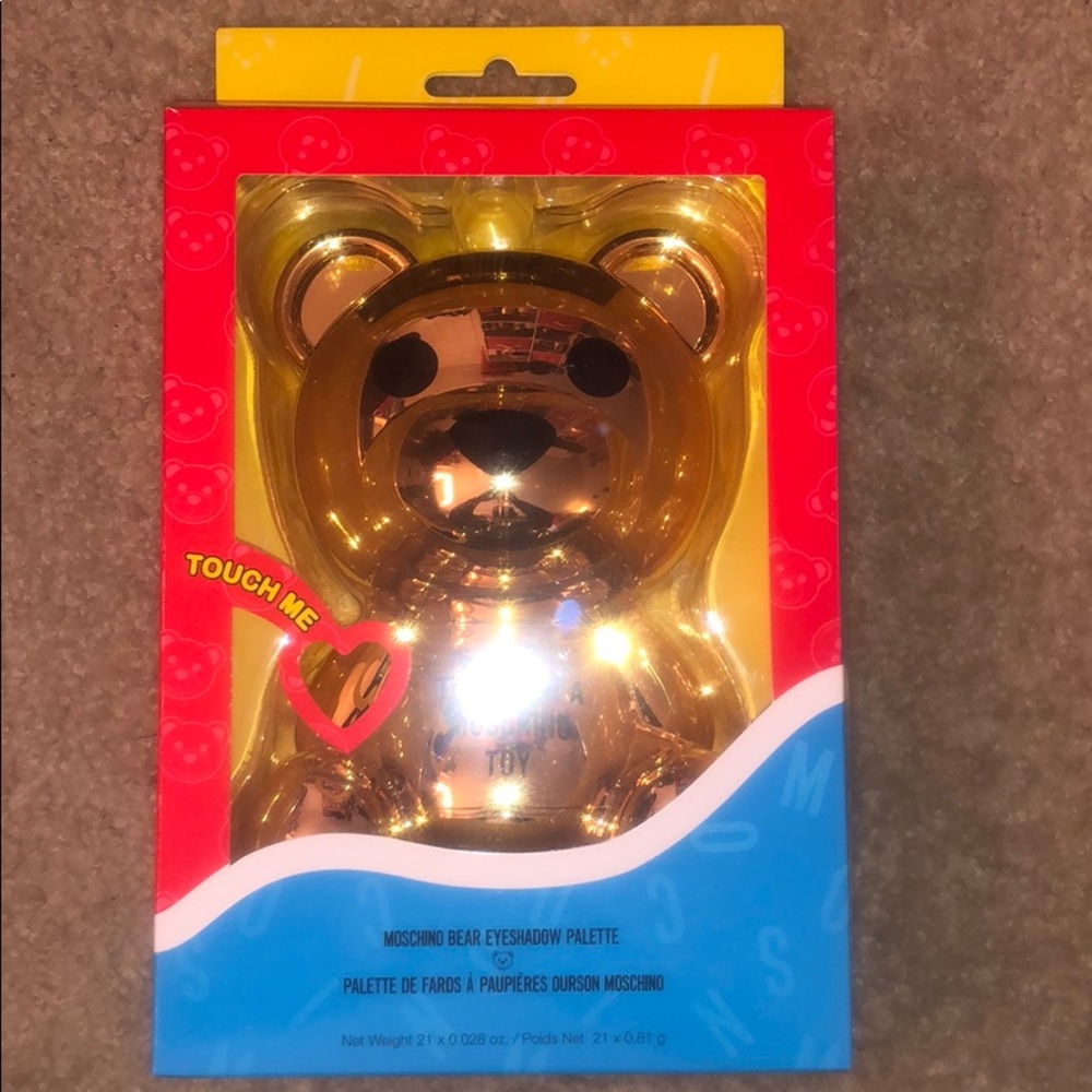 MOSCHINO + SEPHORA Bear Eyeshadow Palette